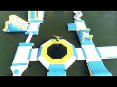 Schwimmendes Wassertrampolin auf Wasser Aufblasbares PVC-Material Langlebig