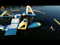 Aufblasbares Wassersprungkissen Schwimmbad aus PVC-Platten